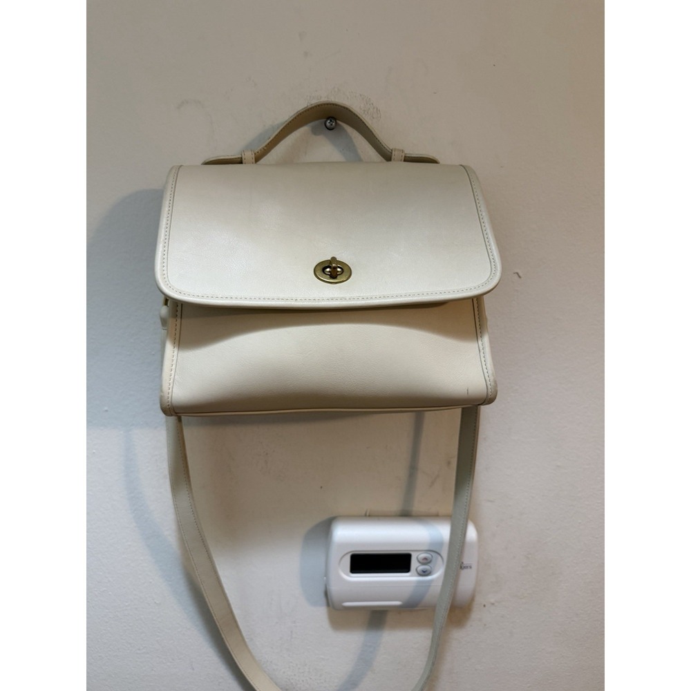 Vintage Coach 0912-220 Court Bag Leather Crossbody Shoulder Bag Bone Handbag